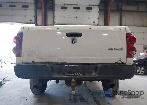 2007 Dodge Ram 1500 St z USA, uszkodzony, nr VIN 1D7HU18N27J572355